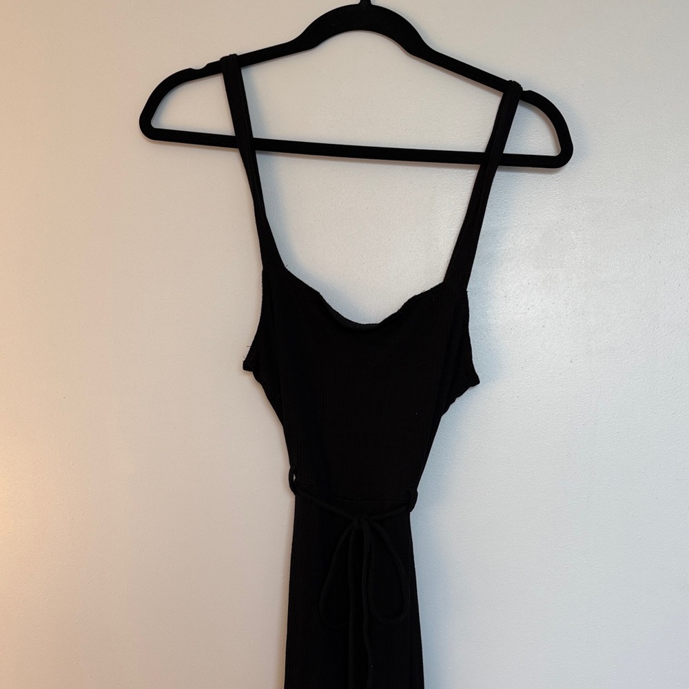 Forever 21 Black Sleeveless Jumpsuit